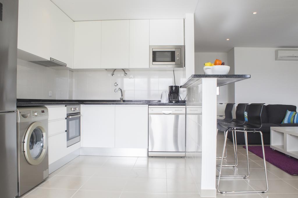 Carmona Apartment เซามาร์ทินโญโดปอร์โต ภายนอก รูปภาพ